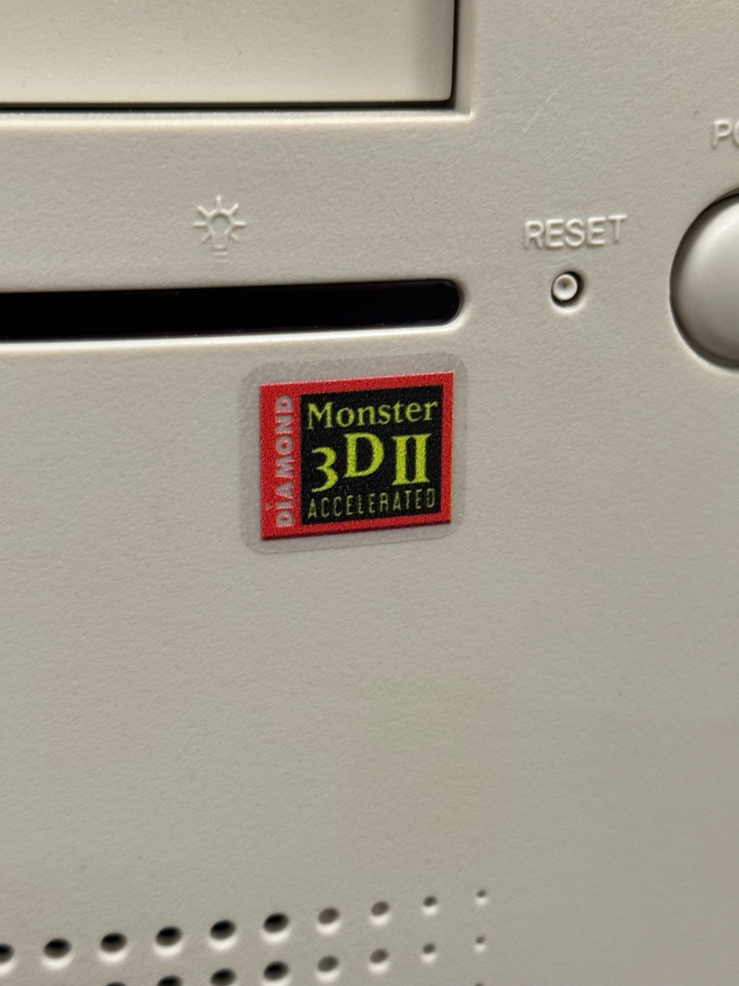 Diamond MONSTER 3D II 2 Accelerated 3DFx Video Graphics Case Badge Sticker Blk/Grn - Clear
