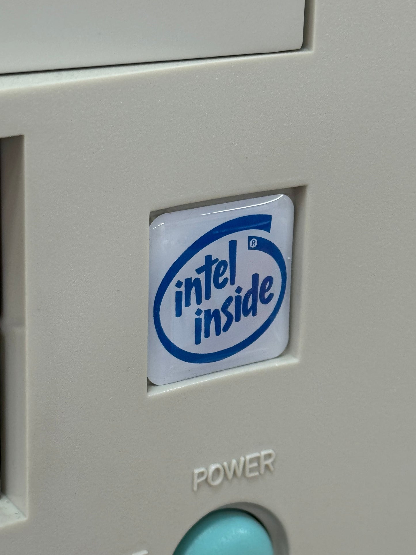 “Intel Inside” Case Badge Sticker BLUE - DOME WHT