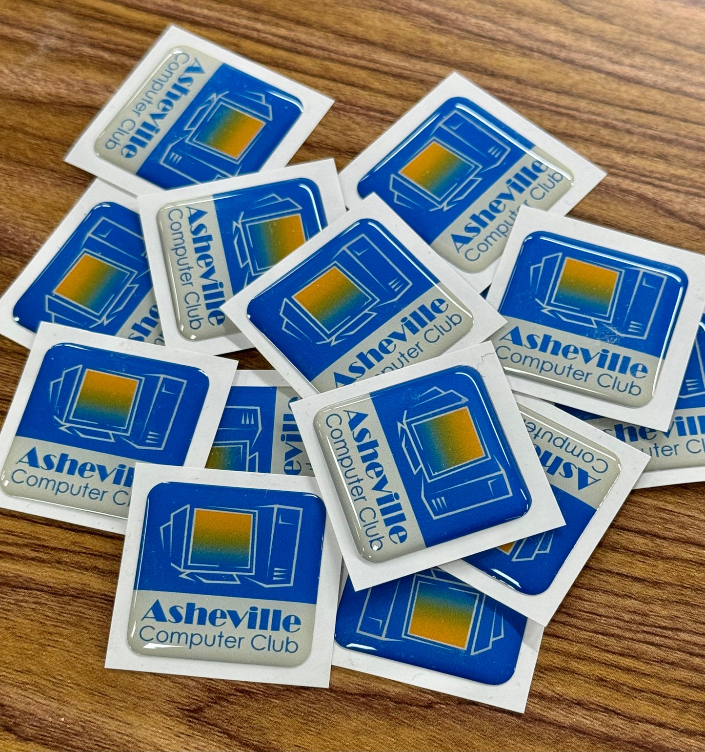 > Asheville Computer Club < Now shipping!! LGR Fundraiser Case Badge Sticker - Dome