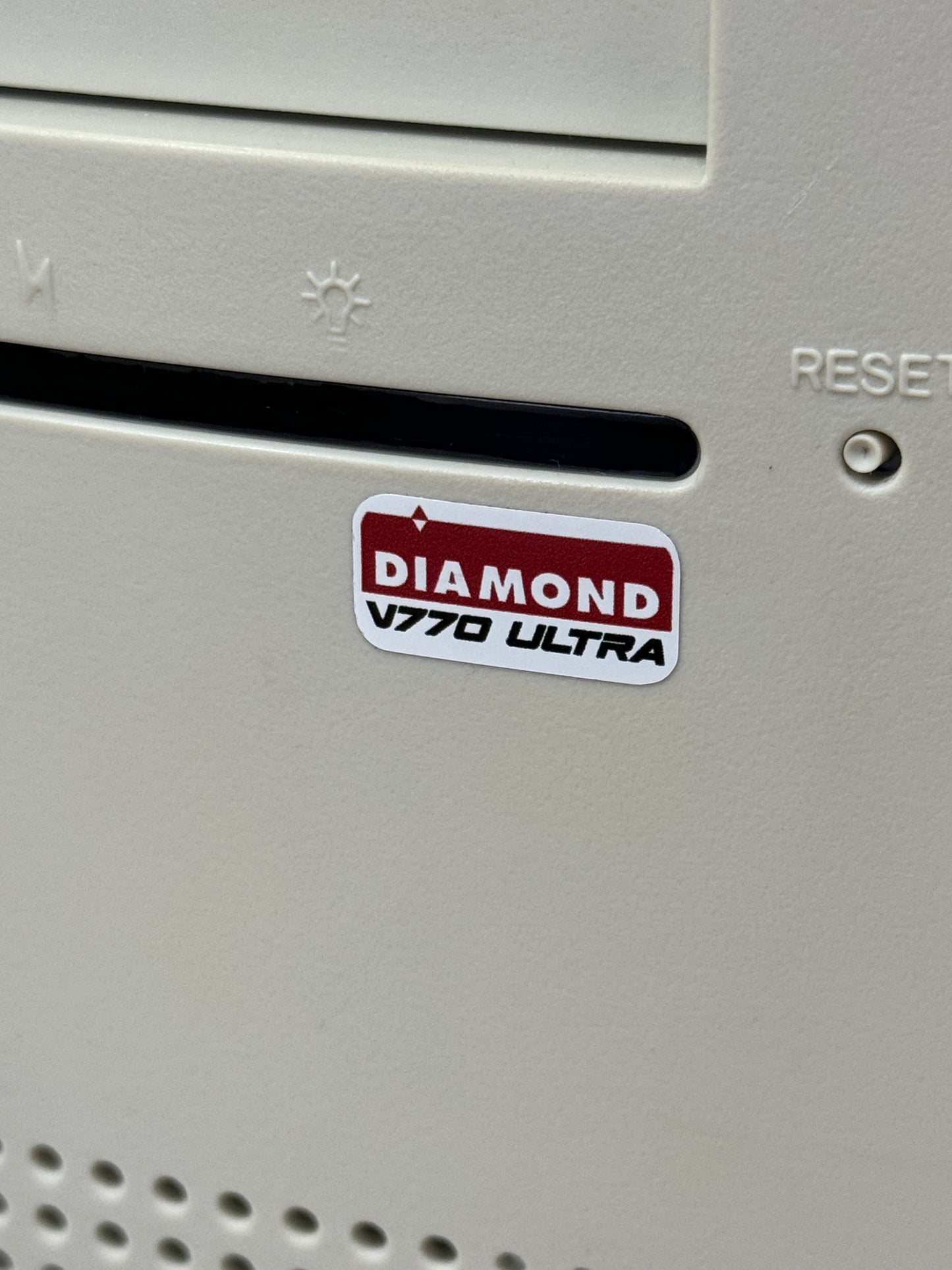 Diamond V770 ULTRA Viper Video Graphics Case Badge Sticker - White