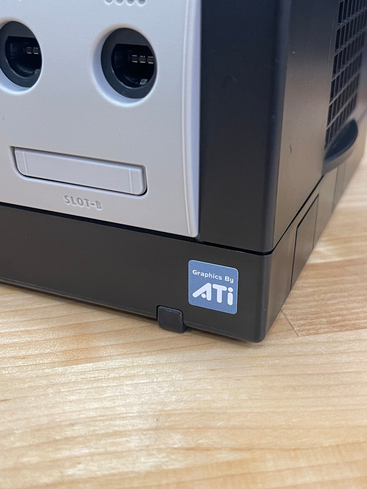 GameCube > Graphics by ATi < Replacement / Alternative GC Console Badge Sticker