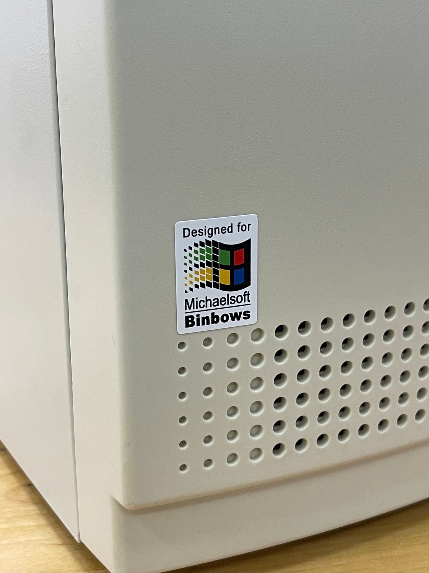 Michaelsoft BINBOWS Japan Windows Parody Sticker - White
