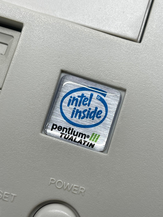 Pentium III Tualatin Case Badge Sticker - DOME MET