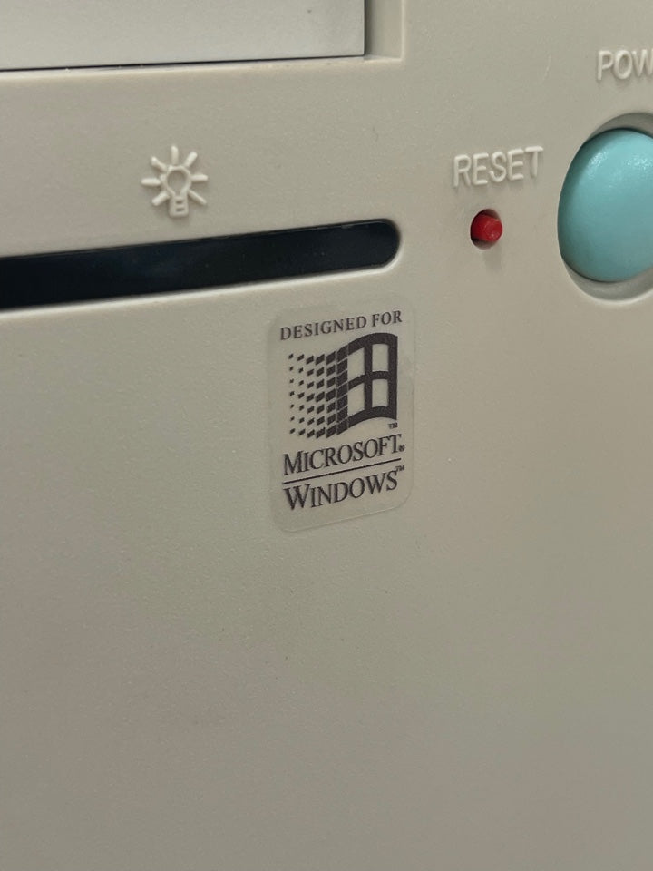 Windows 3.1 (General) Case Badge Sticker - Clear, Mono