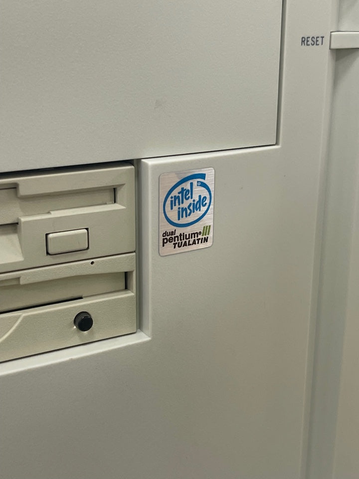 Pentium III Tualatin DUAL Case Badge Sticker - Metallic