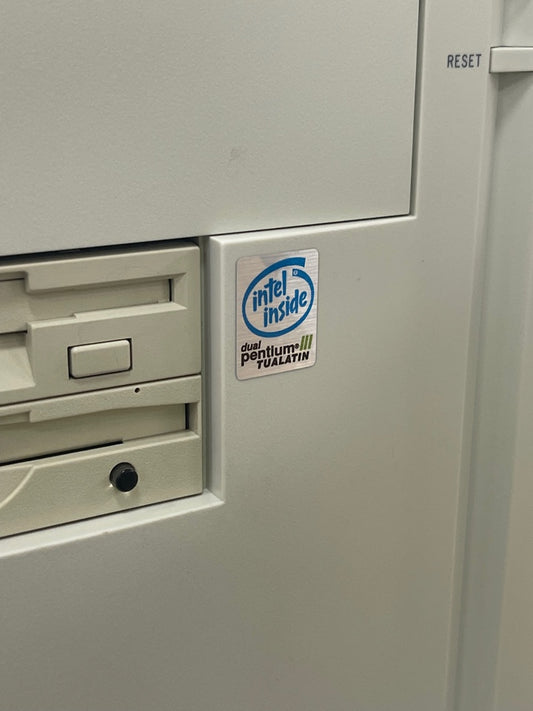 Pentium III Tualatin DUAL Case Badge Sticker - Metallic