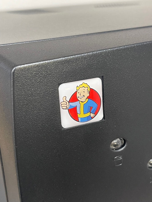 Fallout > Vault-Tec Pip Boy, Thumbs-up < Case Badge Sticker - Dome