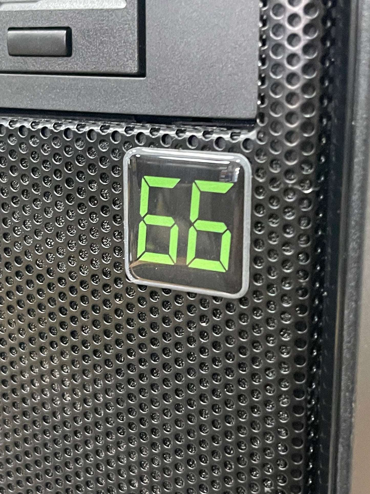 MHz Speed Display ‘66’ Case Badge Sticker DOMED