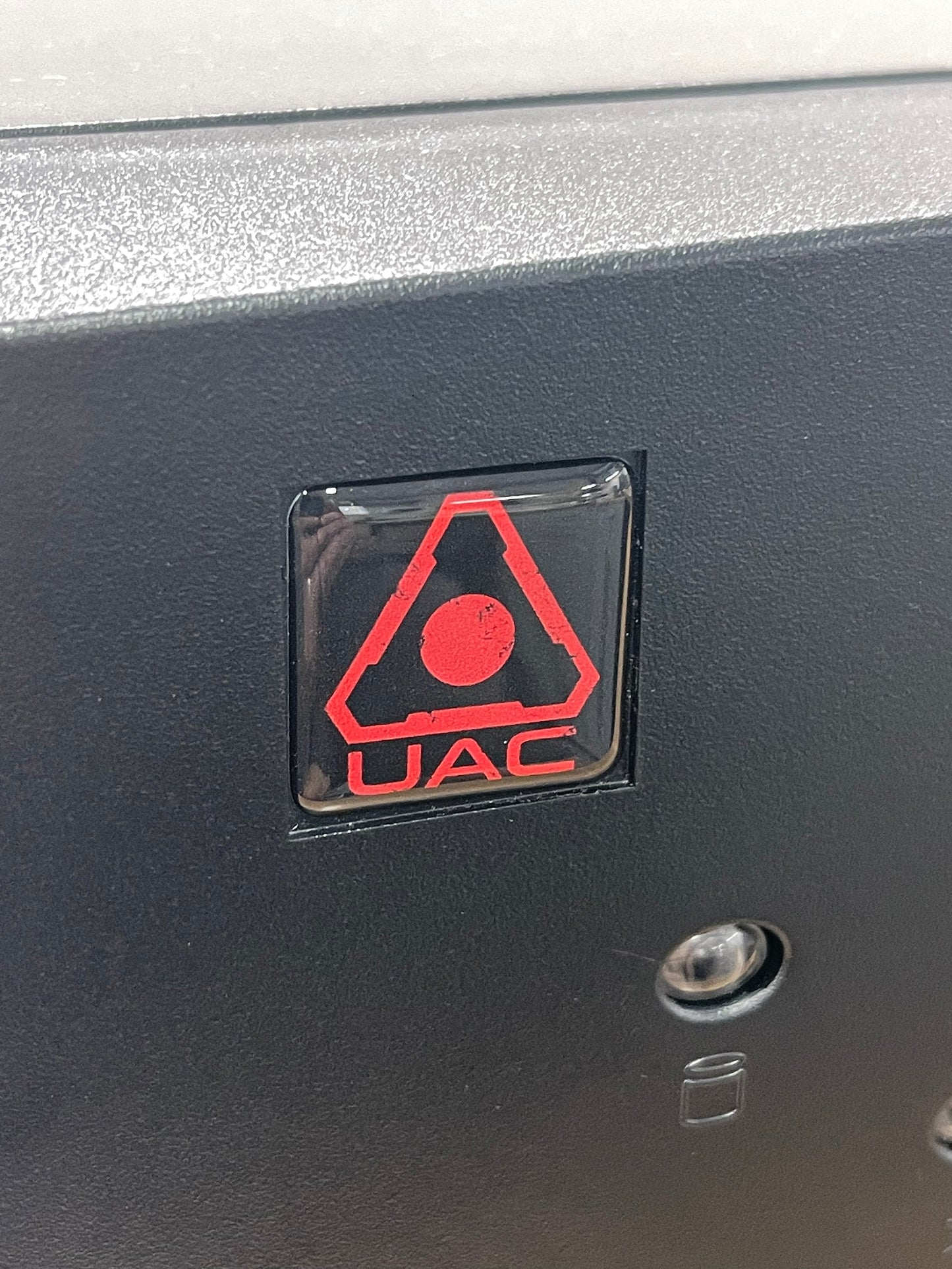 DOOM > UAC - Union Aerospace Corp MODERN < Case Badge Sticker - Dome
