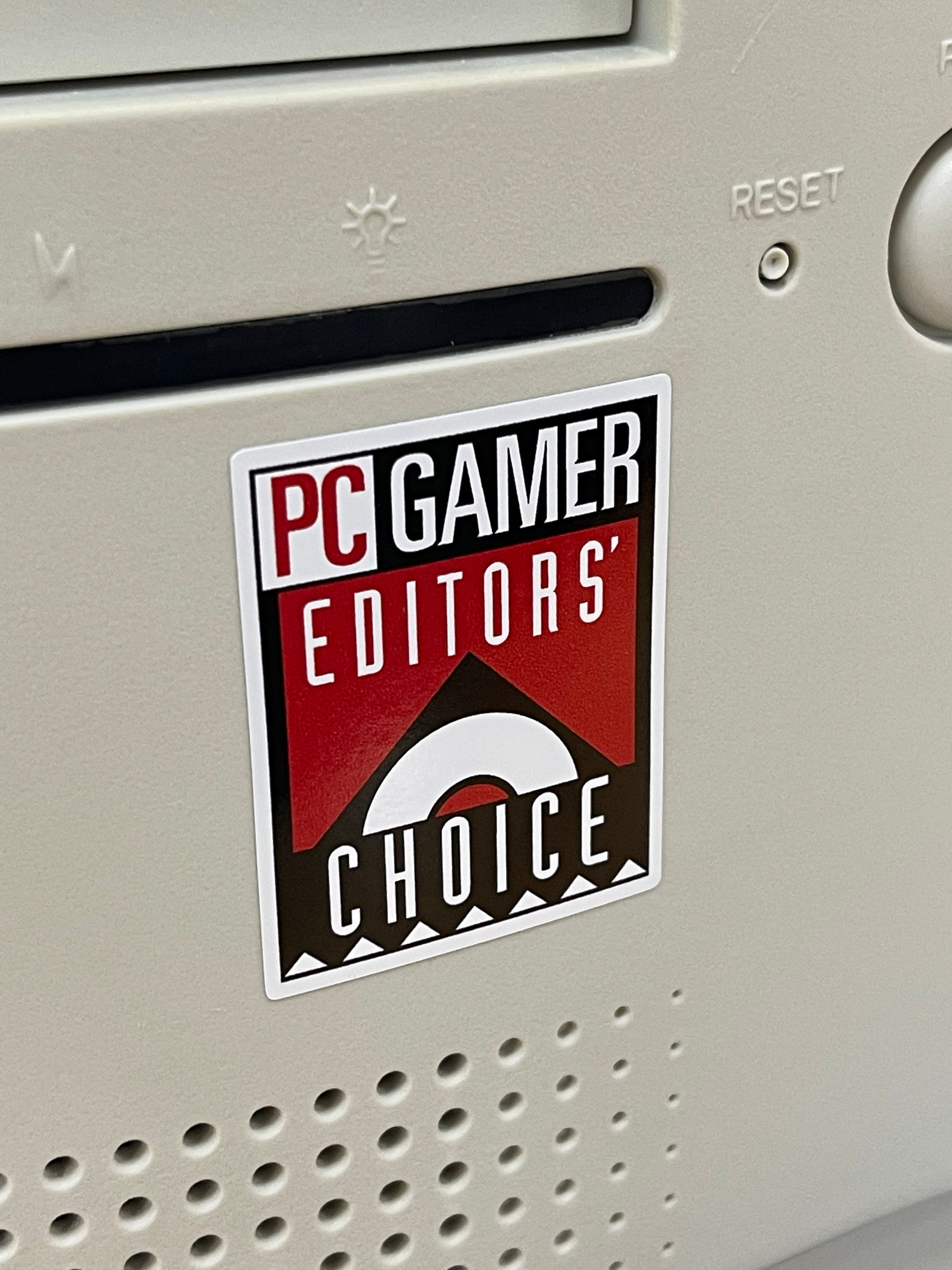 PC Gamer Editor’s Choice Logo 90s Computer Magazine Sticker – Geekenspiel