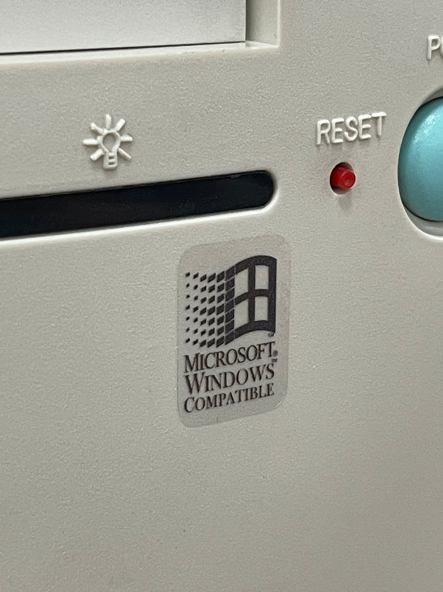 Windows Compatible Case Badge Sticker - Clear, Mono