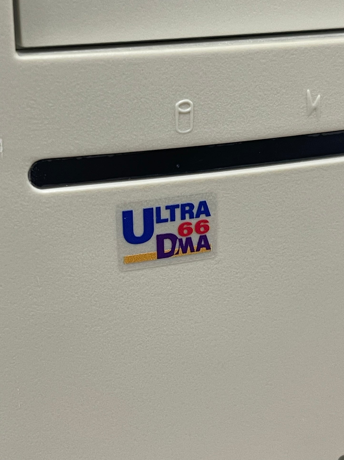 Ultra DMA 66 / 100 UDMA Case Badge Sticker - Clear